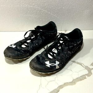 Under Armour Men’s Brigade XC Black White Track Athletic Shoes 10 Mens 11.5 W